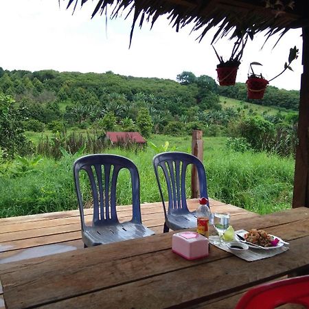 Mr Pov Home Stay Banlung Esterno foto