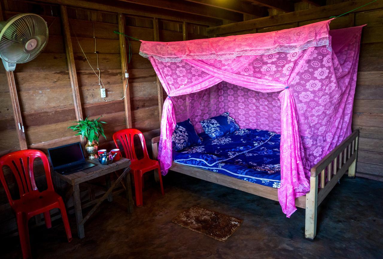 Mr Pov Home Stay Banlung Esterno foto